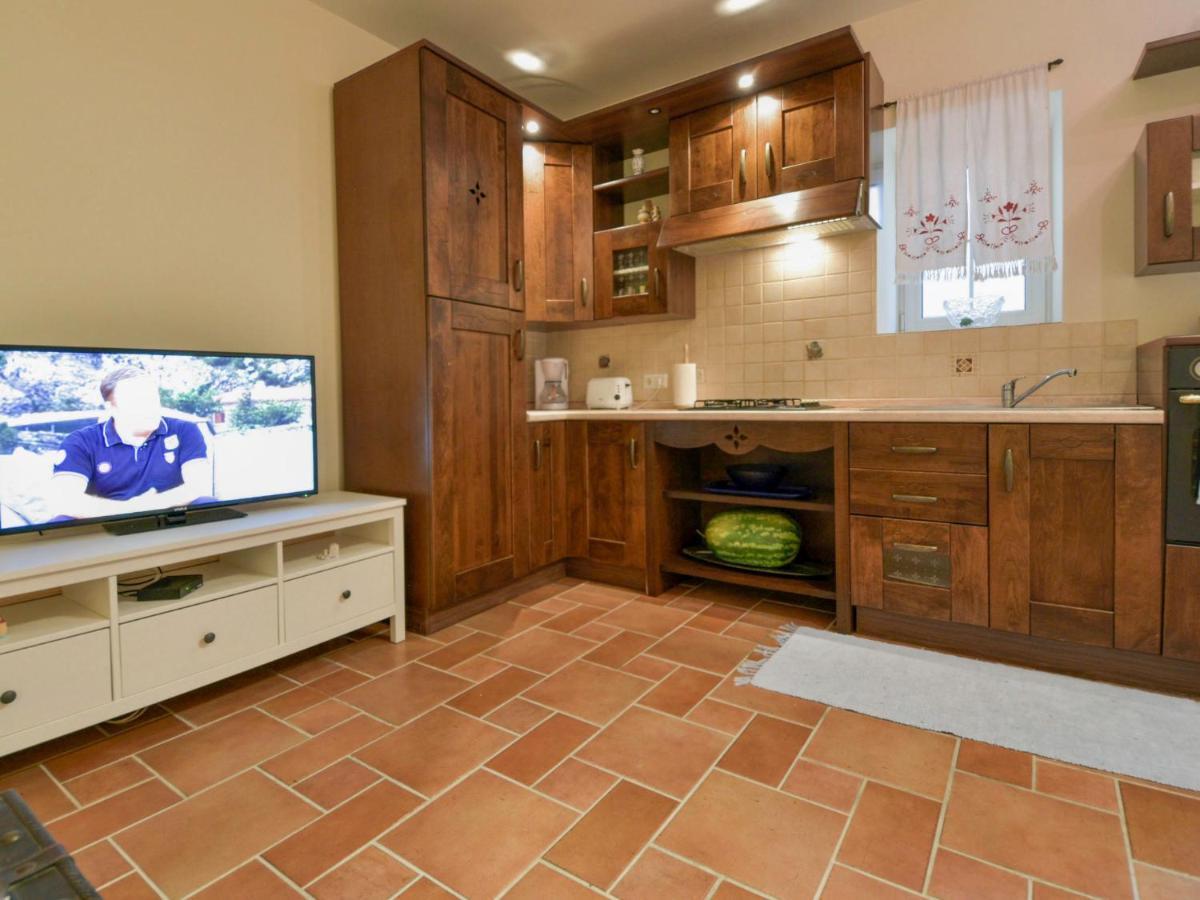 Holiday Home Mali Dvori By Interhome Diklo Exterior foto